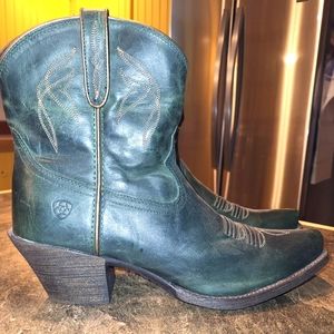 Ariat cowboy boots
